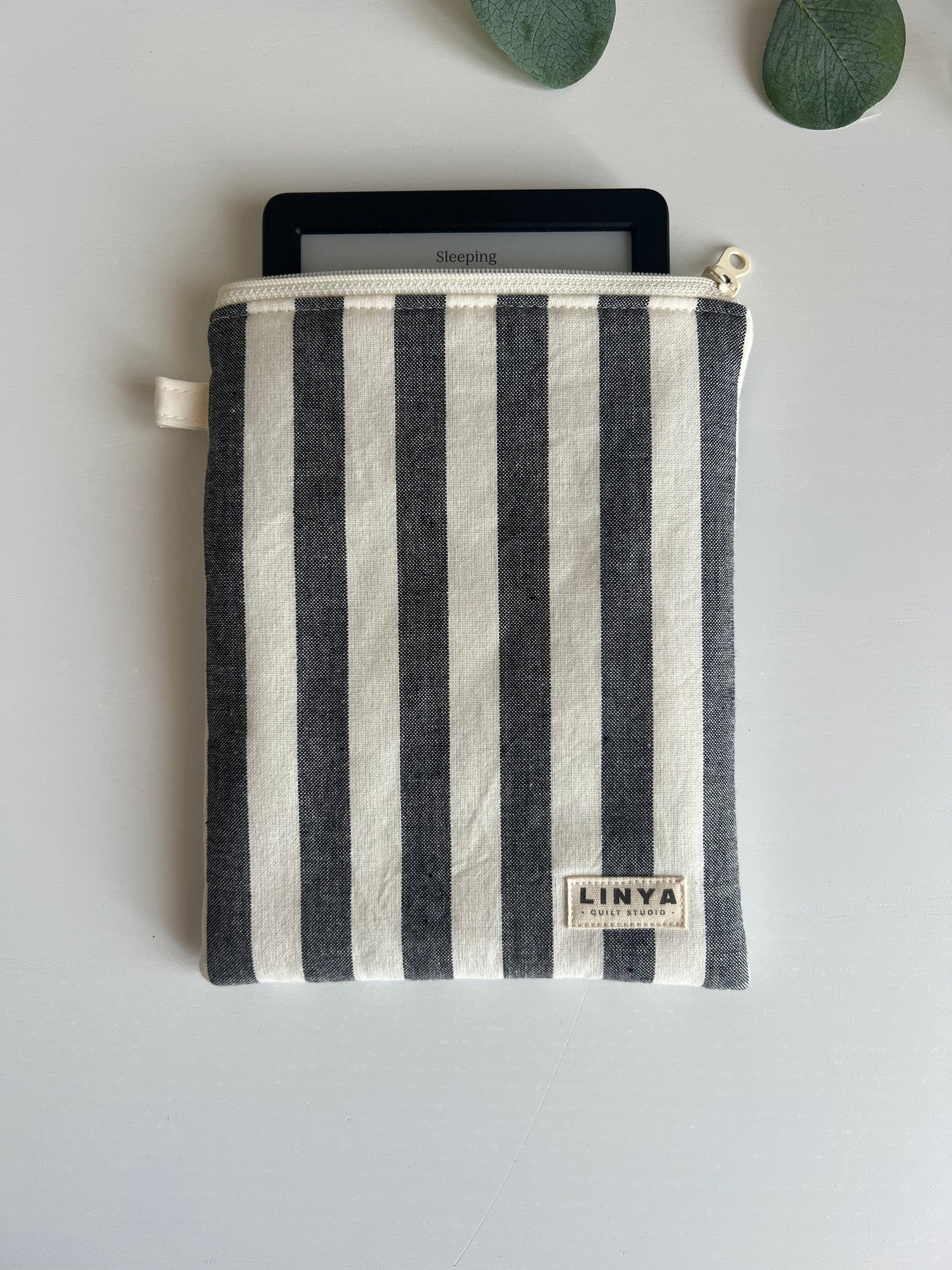 E-reader sleeve 6" gevoerd - Swedish stripes