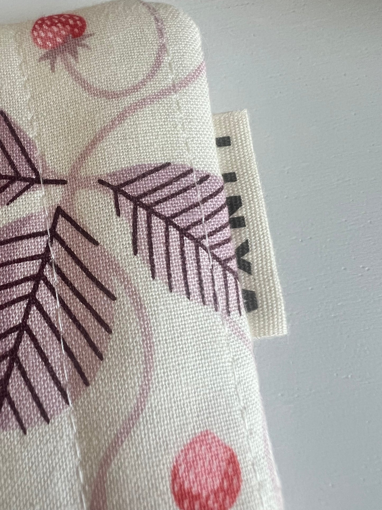 E-reader sleeve gequilt - Love Letter - Aardbei