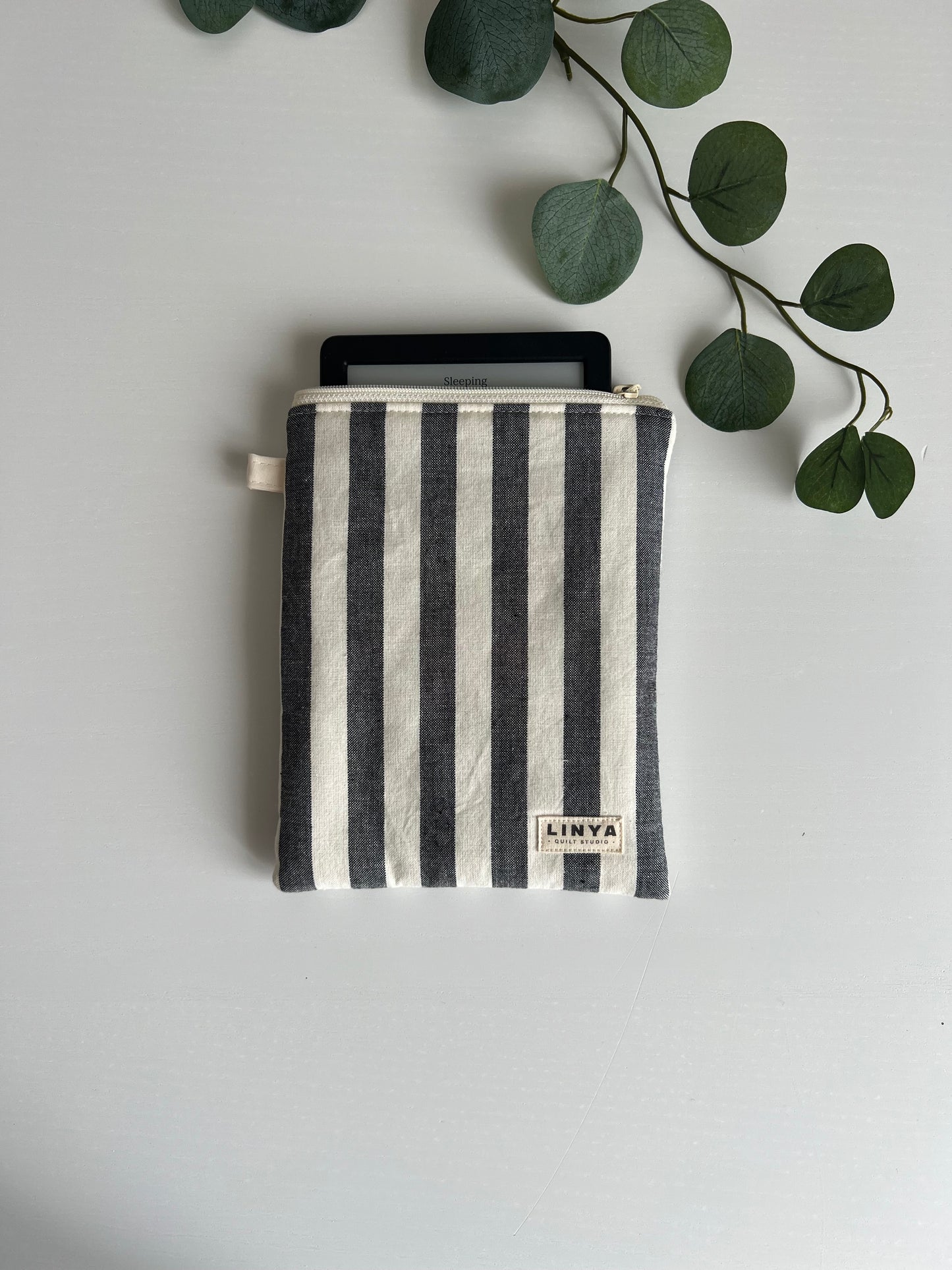 E-reader sleeve 6" gevoerd - Swedish stripes