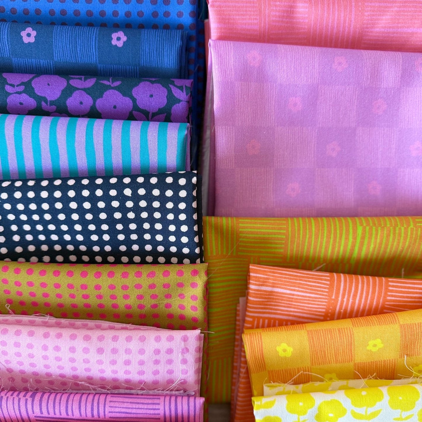 Ruby and Bee blenders Layercake 10” quiltstoffen pre-cuts