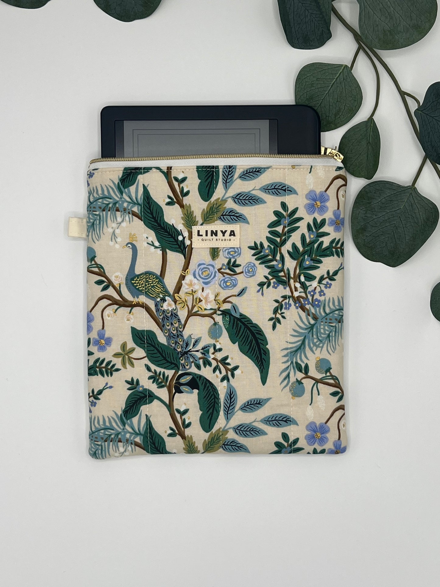 E-reader sleeve 7" gequilt - Vintage garden