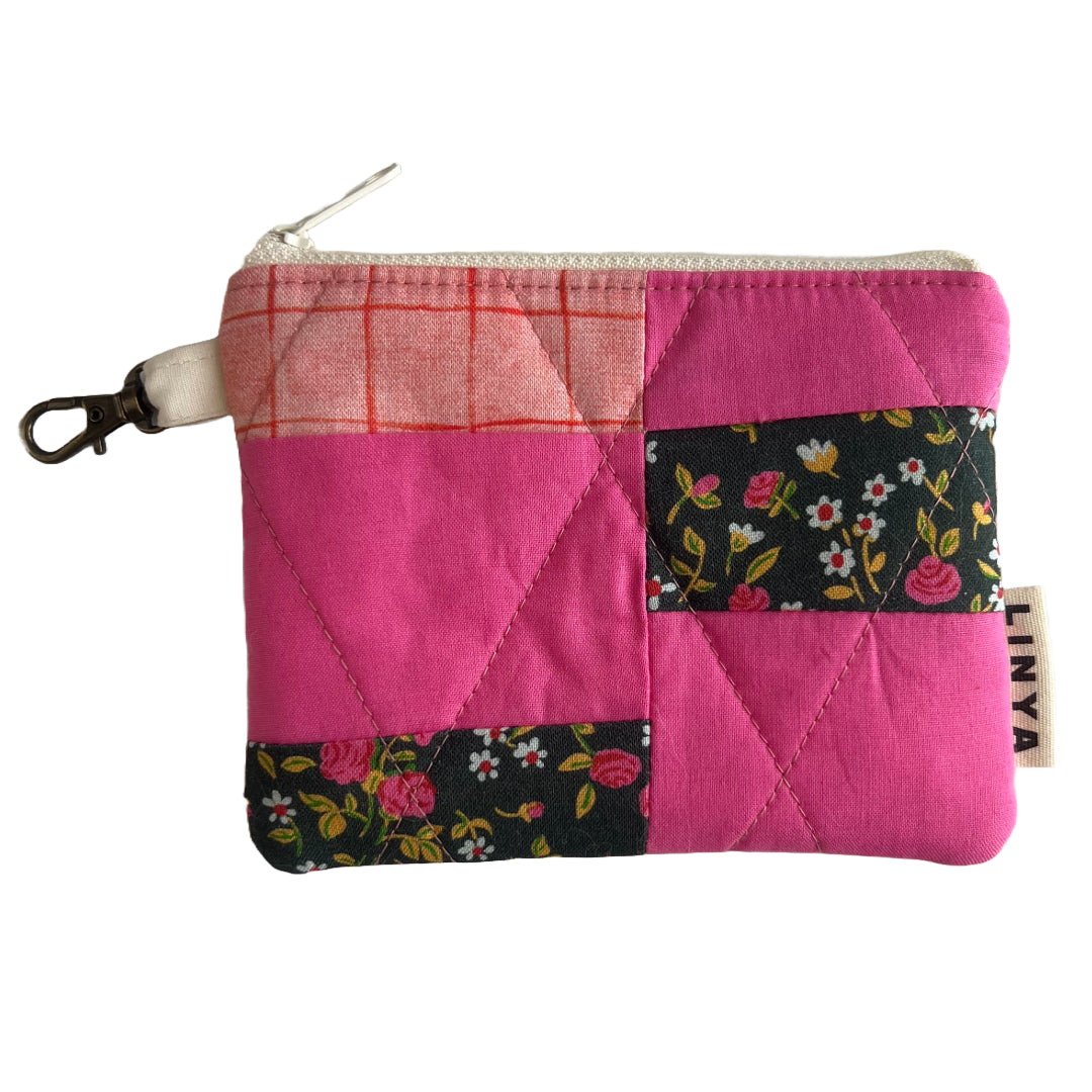Mini etui - By Hand - patchwork donker roze