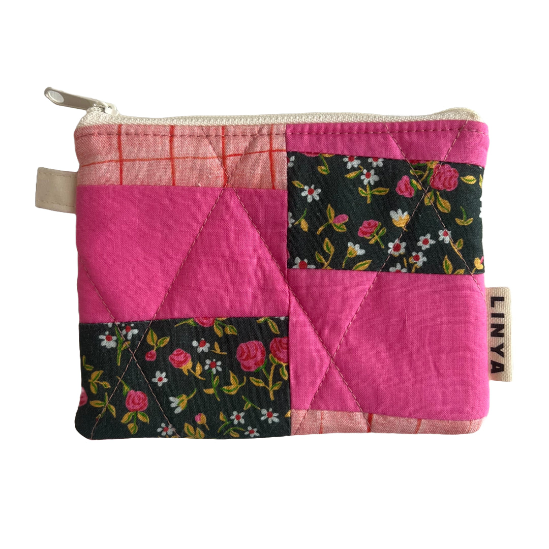 Mini etui - By Hand - patchwork donker roze