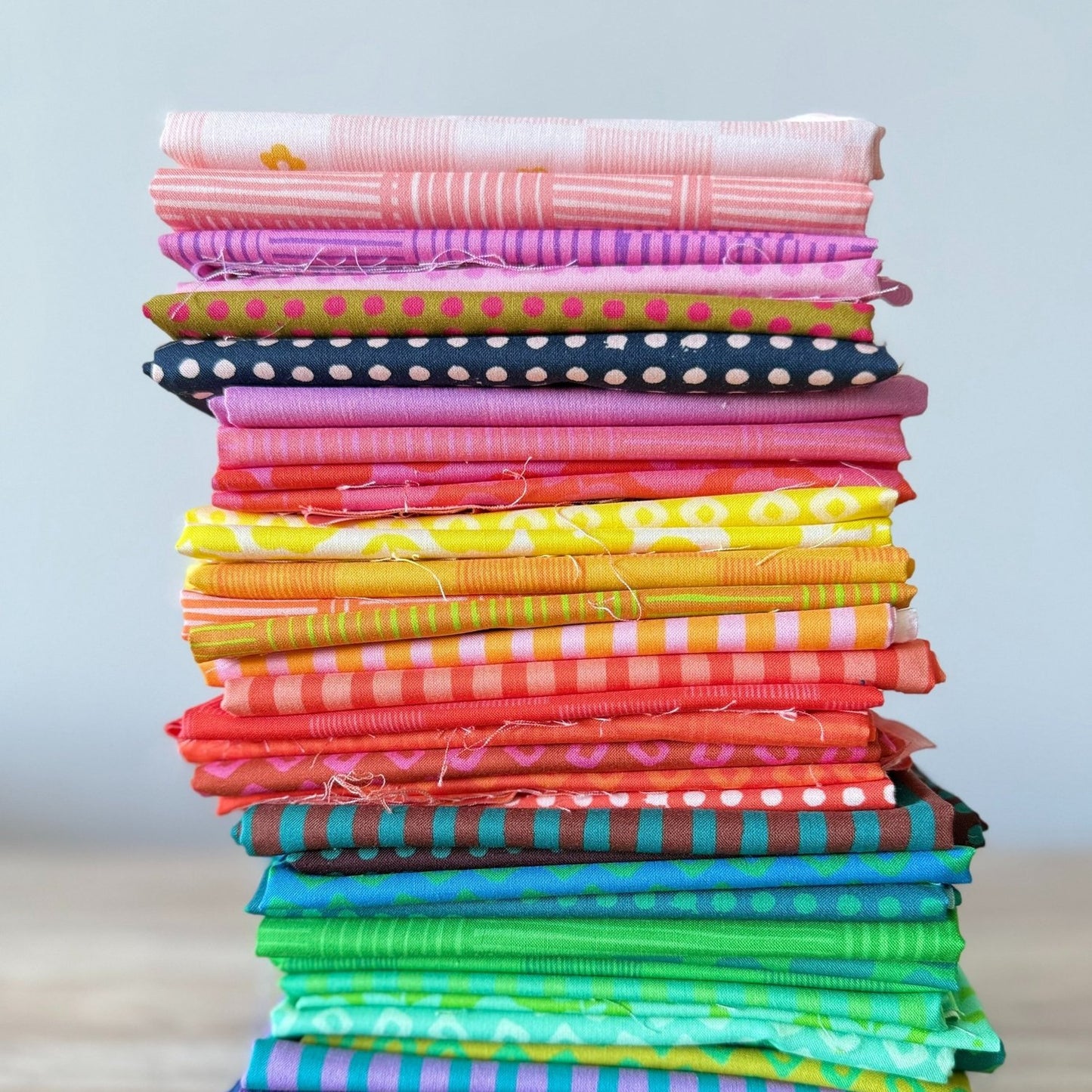 Ruby and Bee blenders Layercake 10” quiltstoffen pre-cuts