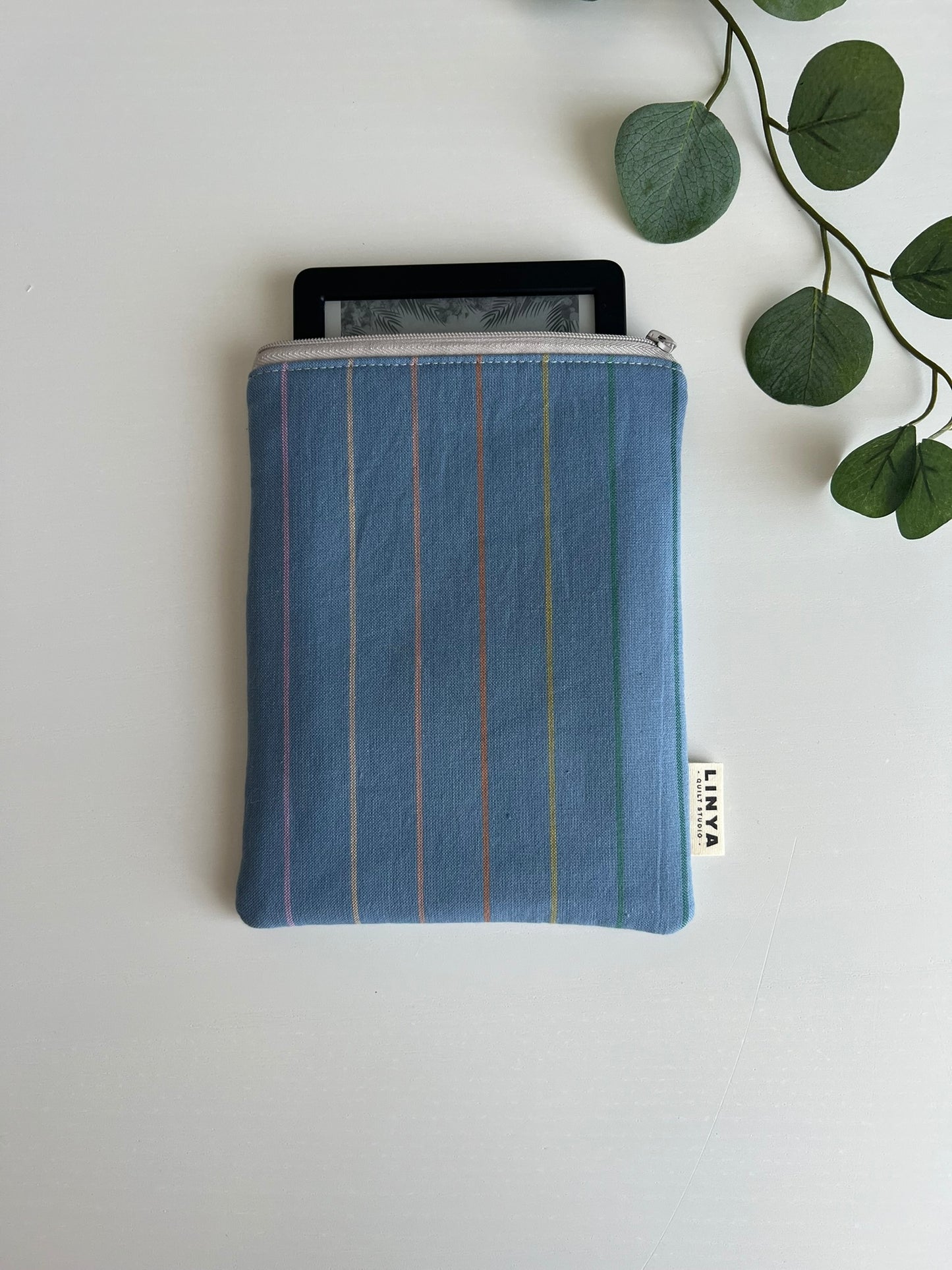 E-reader sleeve 6" - Skinny Stripe Luna