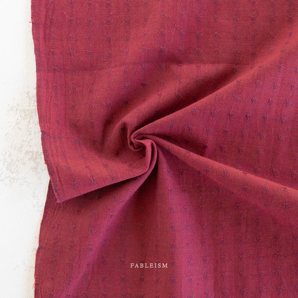 Queen of Hearts - QH-DH55-02-MARASCHINO - Dobby Hearts in Maraschino