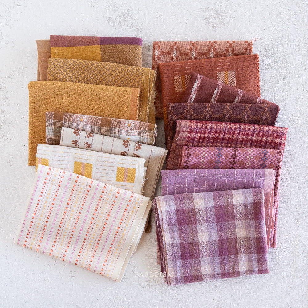 Golden Hour - Tweed Weave in Rosebed