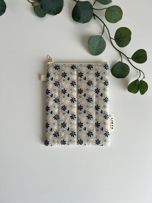 E-reader sleeve 6" gequilt - Mesa under the moon