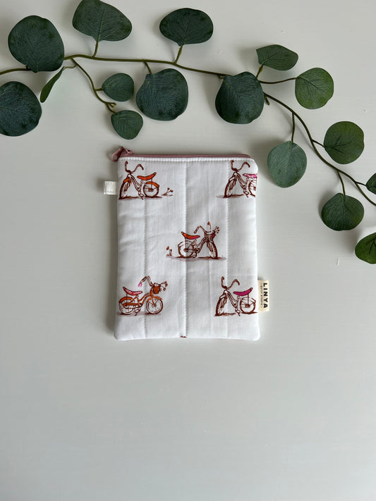 E-reader sleeve 6" gequilt - Dream bikes