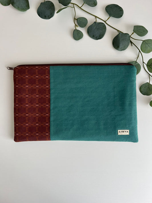 Tablet sleeve 13" - Antique green